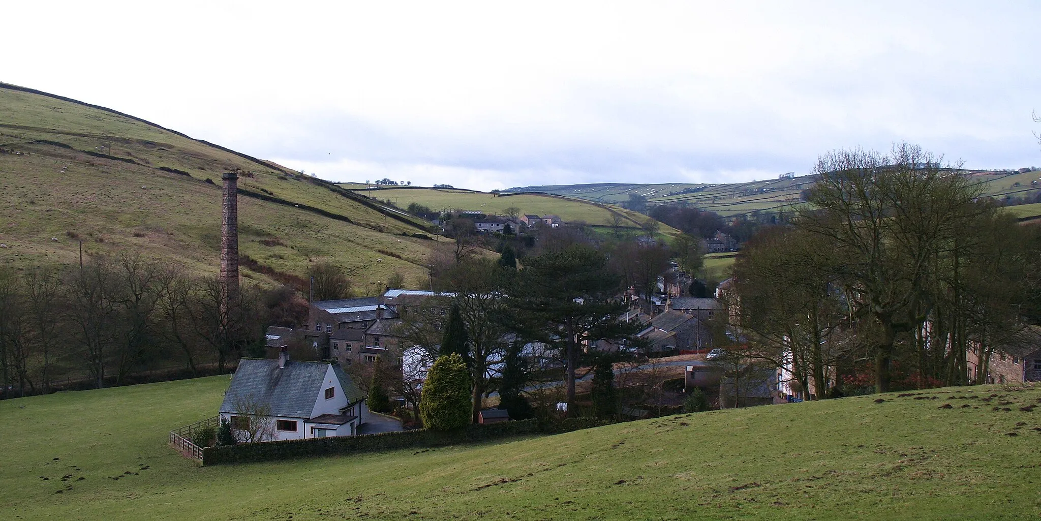 Photo showing: Looking down on Lothersdale