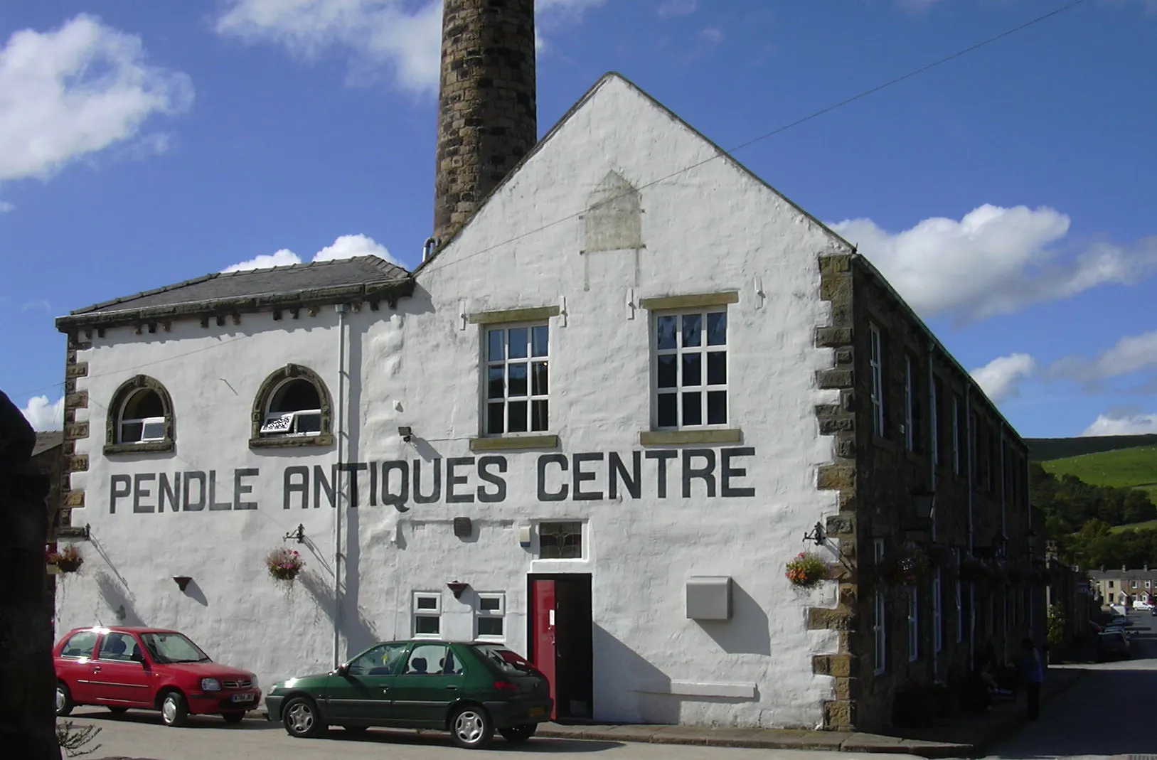 Photo showing: "Pendle Antiques Centre Ltd" Union Mill, Watt Street, Sabden, Nr Clitheroe, Lancashire BB7 9ED