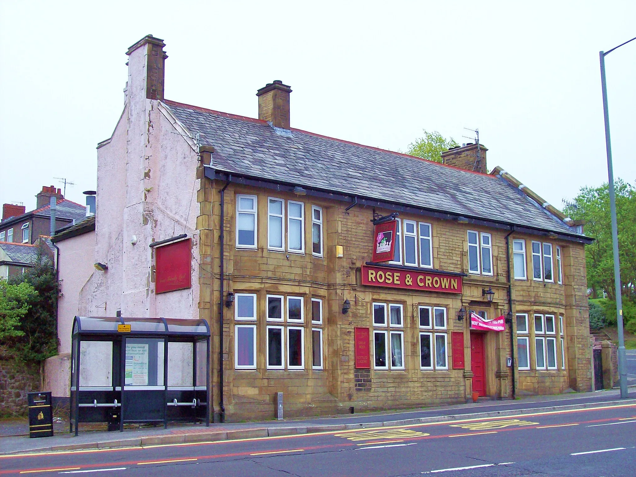 Photo showing: The Rose and Crown, Rosehill, Burnley