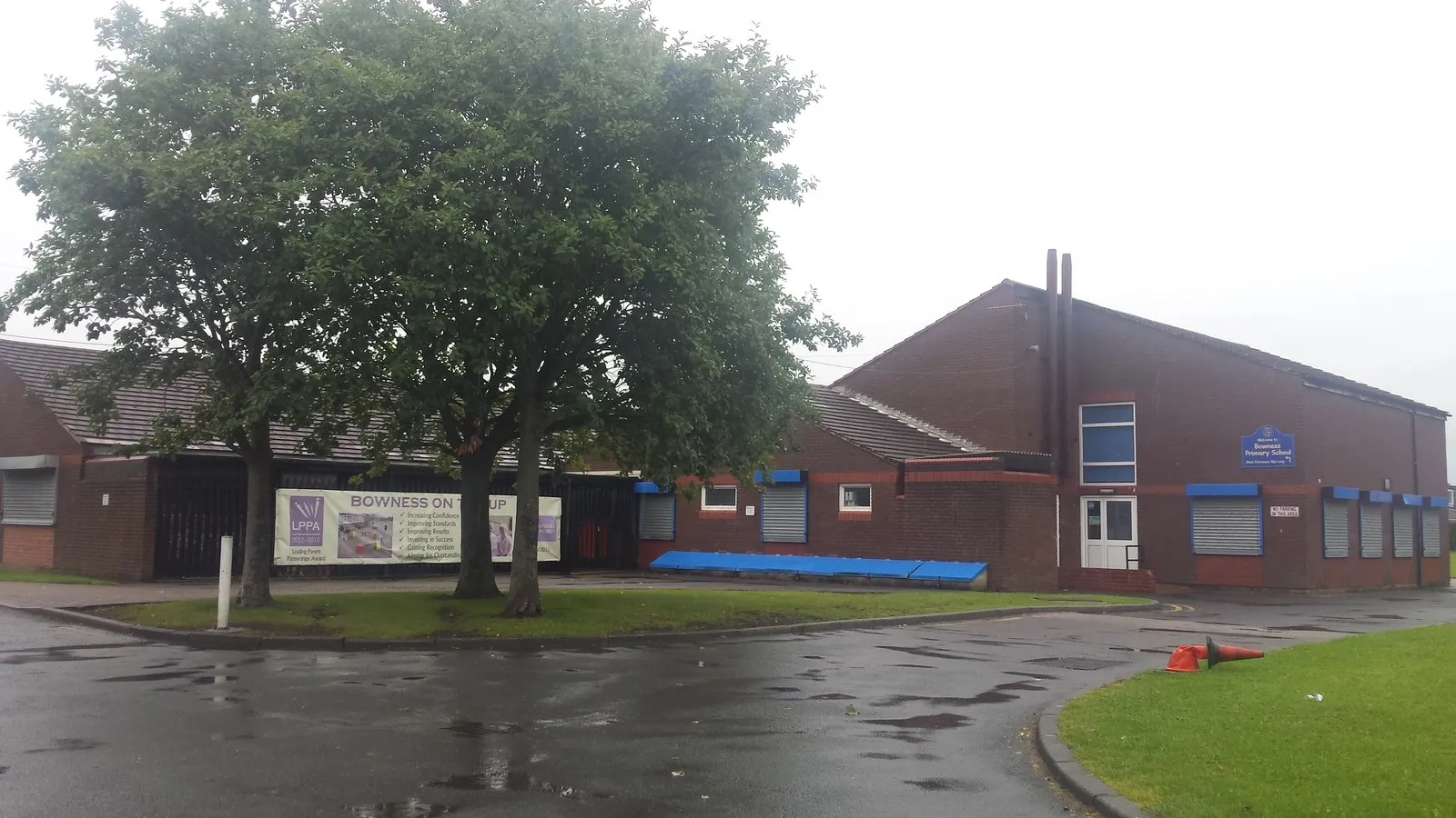 Photo showing: Bowness Primary School