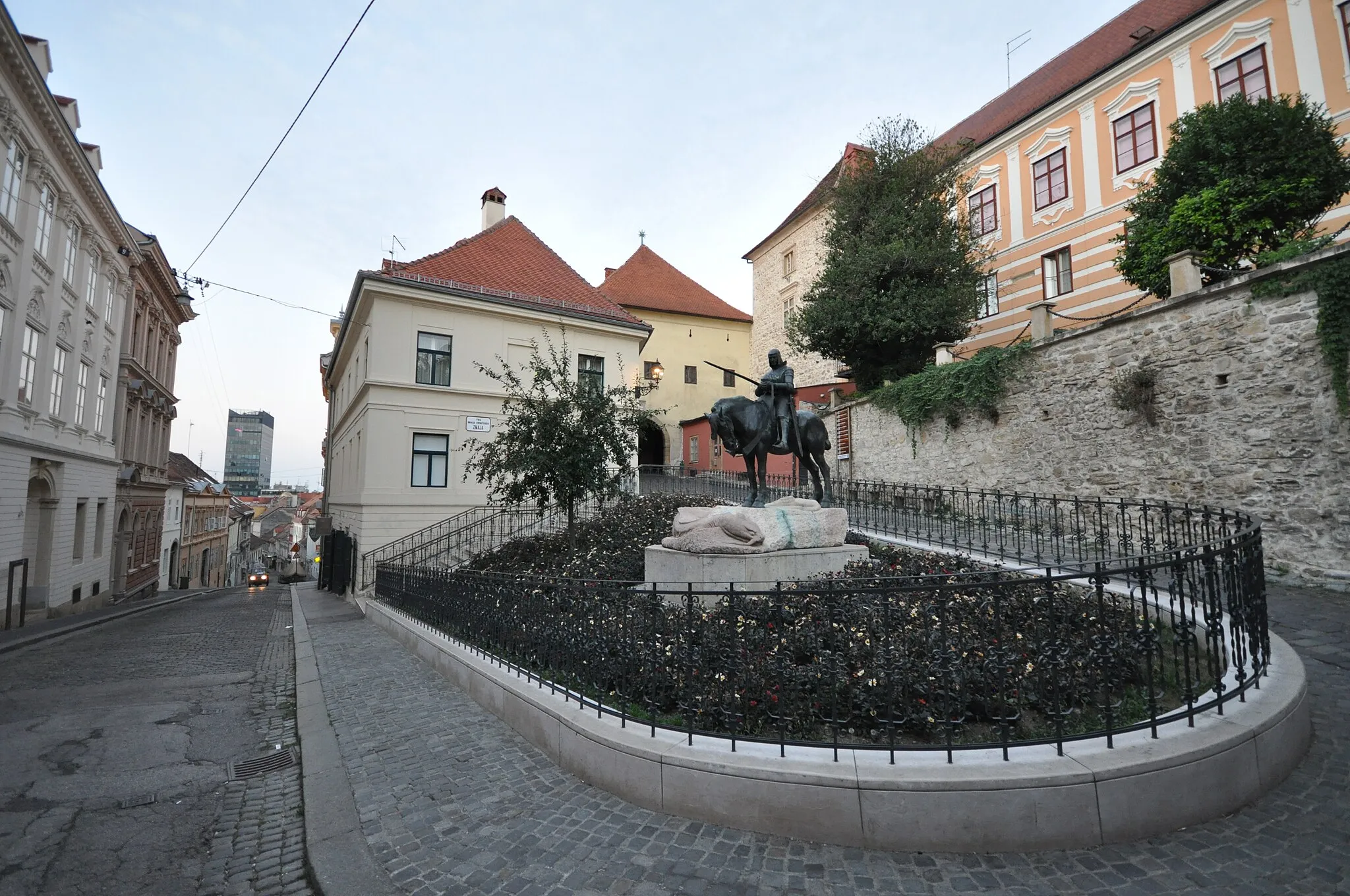 Photo showing: Gornji Grad is one of the districts of Zagreb, Croatia; Gornji Grad translates as Upper Town. It is bordered by four other districts: Donji Grad in the south, Črnomerec in the west, Gornja Dubrava in the east and Podsljeme in the north.

The district is located in the central part of the city and, according to the 2001 census, it has 36,384 inhabitants spread over 10.12 km2 (3.91 sq mi), making it the sixth most densely inhabited Zagreb city district. It includes most of the oldest parts of Zagreb and many of the main sights in Zagreb. The Croatian Parliament and the city's Cathedral are both located in Gornji grad, as is the popular pedestrian café street Tkalčićeva [Wikipedia.org]