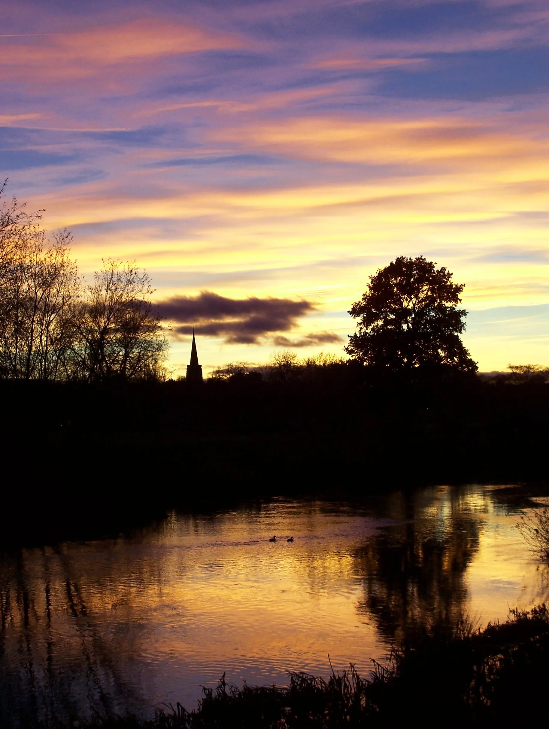 Photo showing: Kegworth at sunset from the Soar bridge.