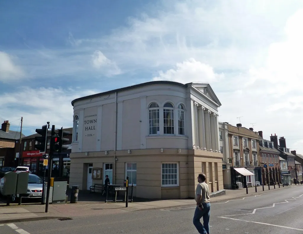 Photo showing: Lutterworth Town Hall