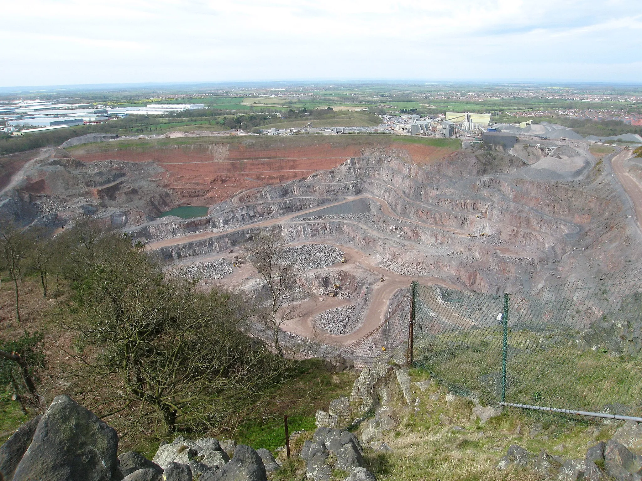 Photo showing: Bardon Hill quarry, from the summit of Bardon Hill, looking west.