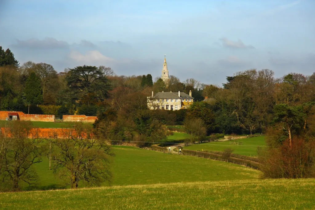 Photo showing: Hall and parish church at Little Dalby, Leicestershire (originally posted in GWUK)