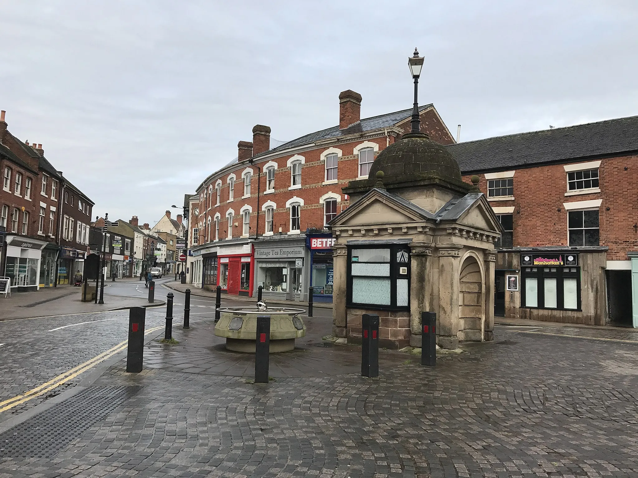 Photo showing: 2017 - Uttoxeter Market Square