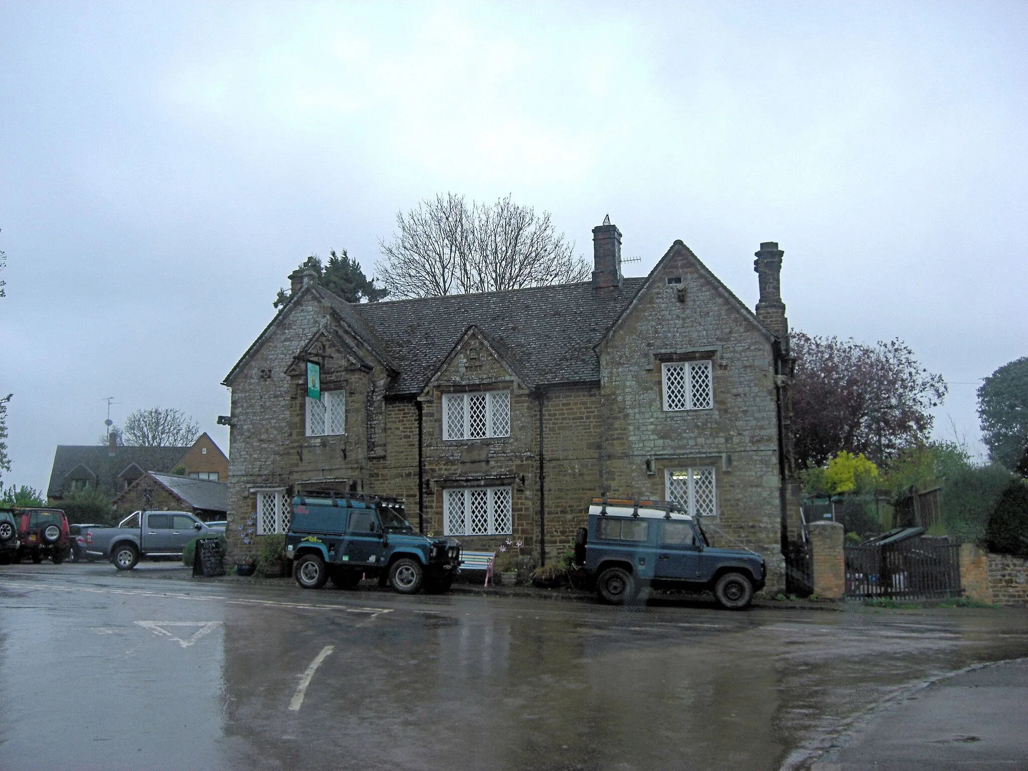 Photo showing: The Kings Arms