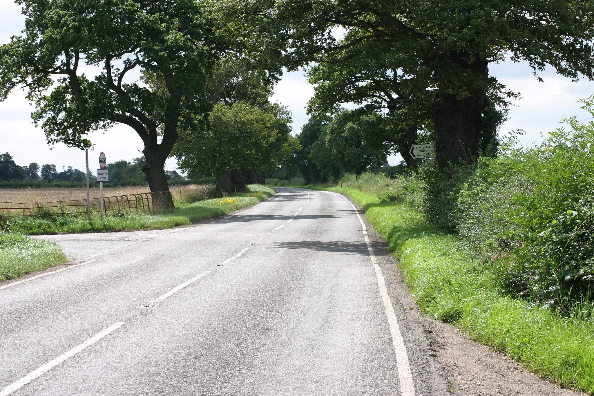 Photo showing: A513 Near Elford   (1)