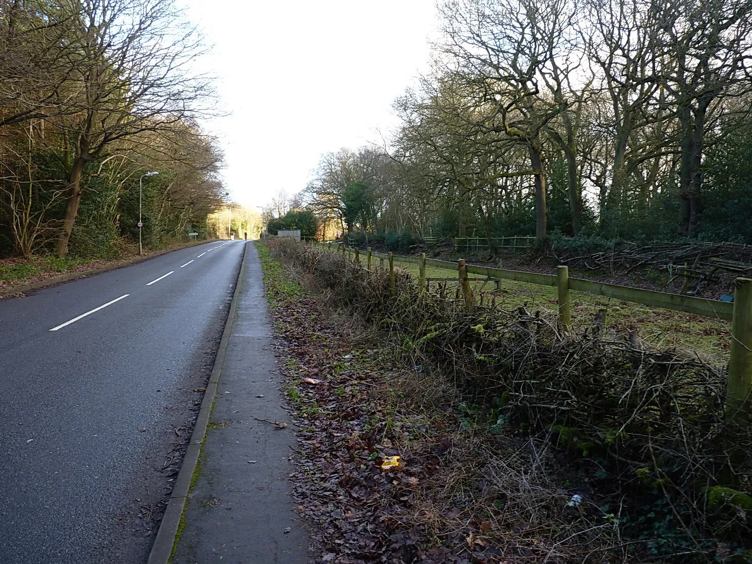 Photo showing: Birchley Heath Road