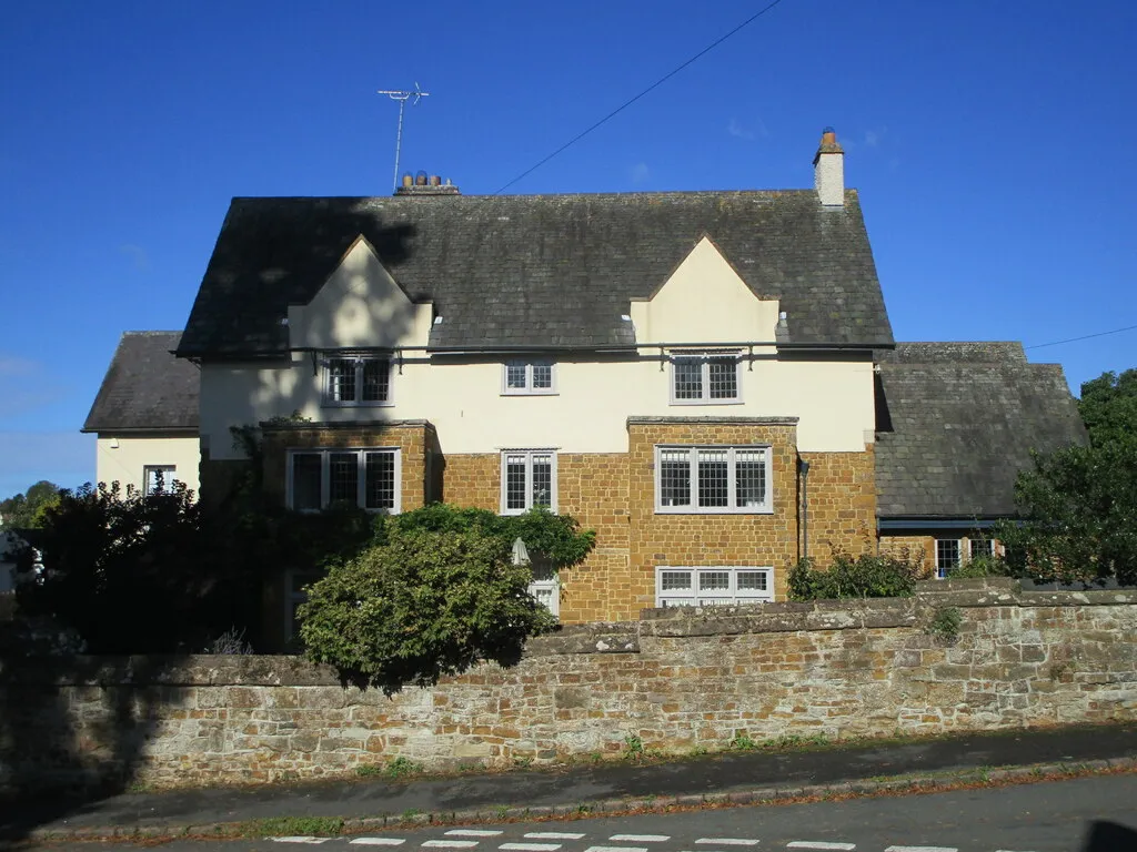 Photo showing: 27 Church Street, Billesdon