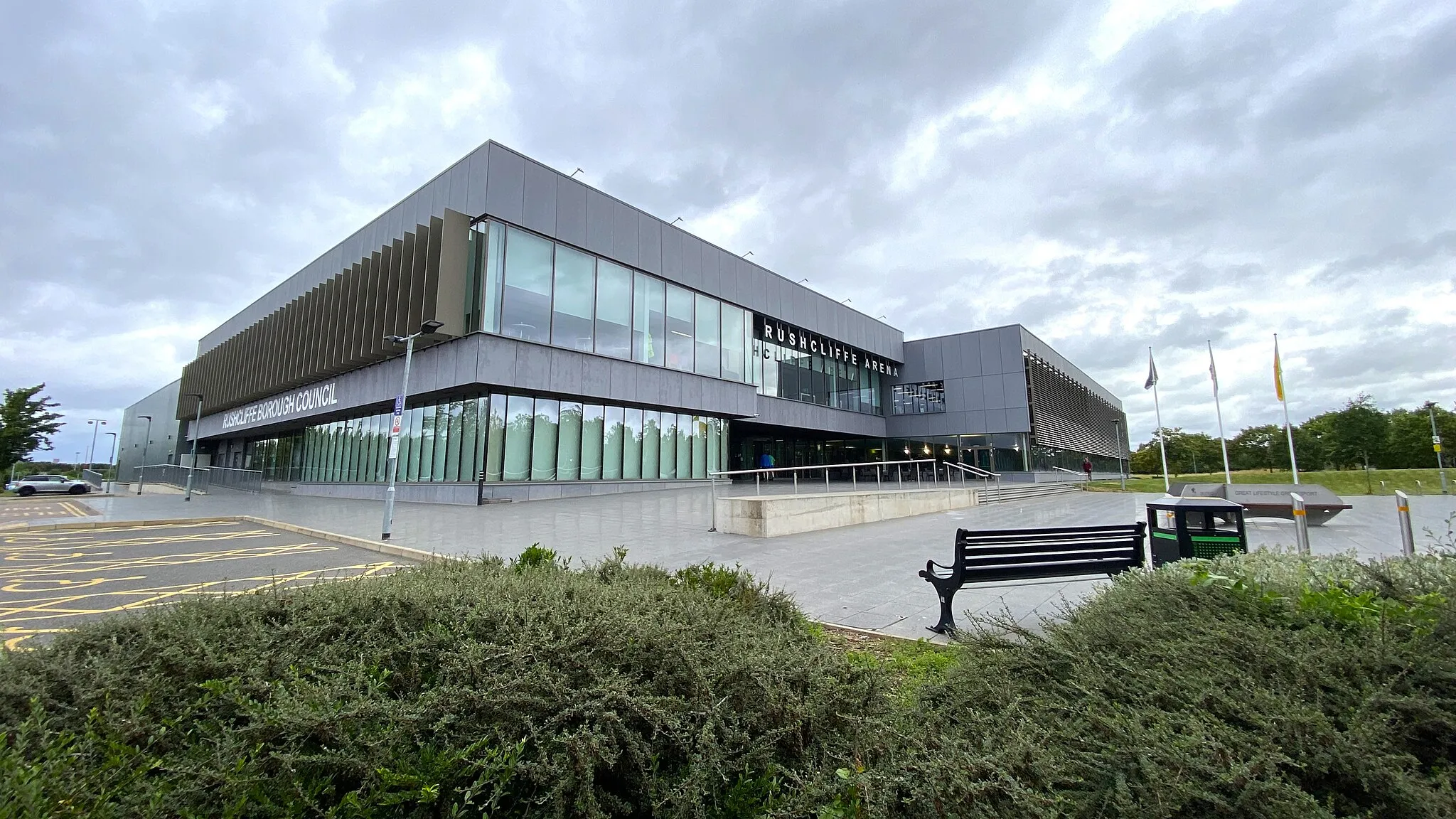 Photo showing: Combined leisure centre and offices of Ruschliffe Borough Council, opened 2017.