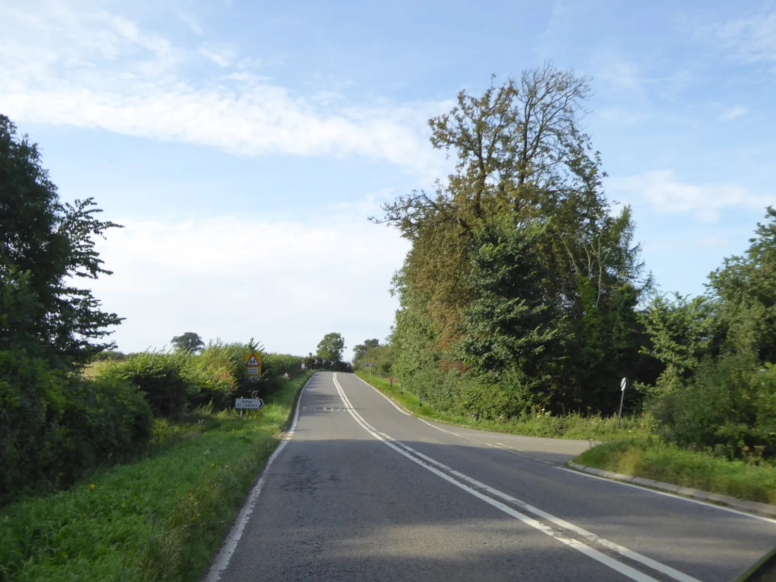 Photo showing: A361 road junction for Ashby St Ledgers