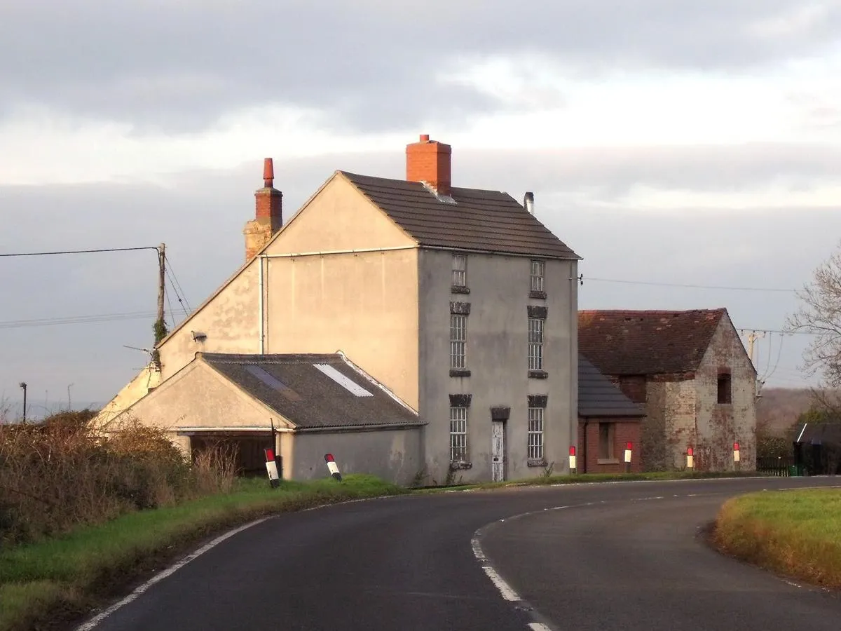 Photo showing: Brand House Farm