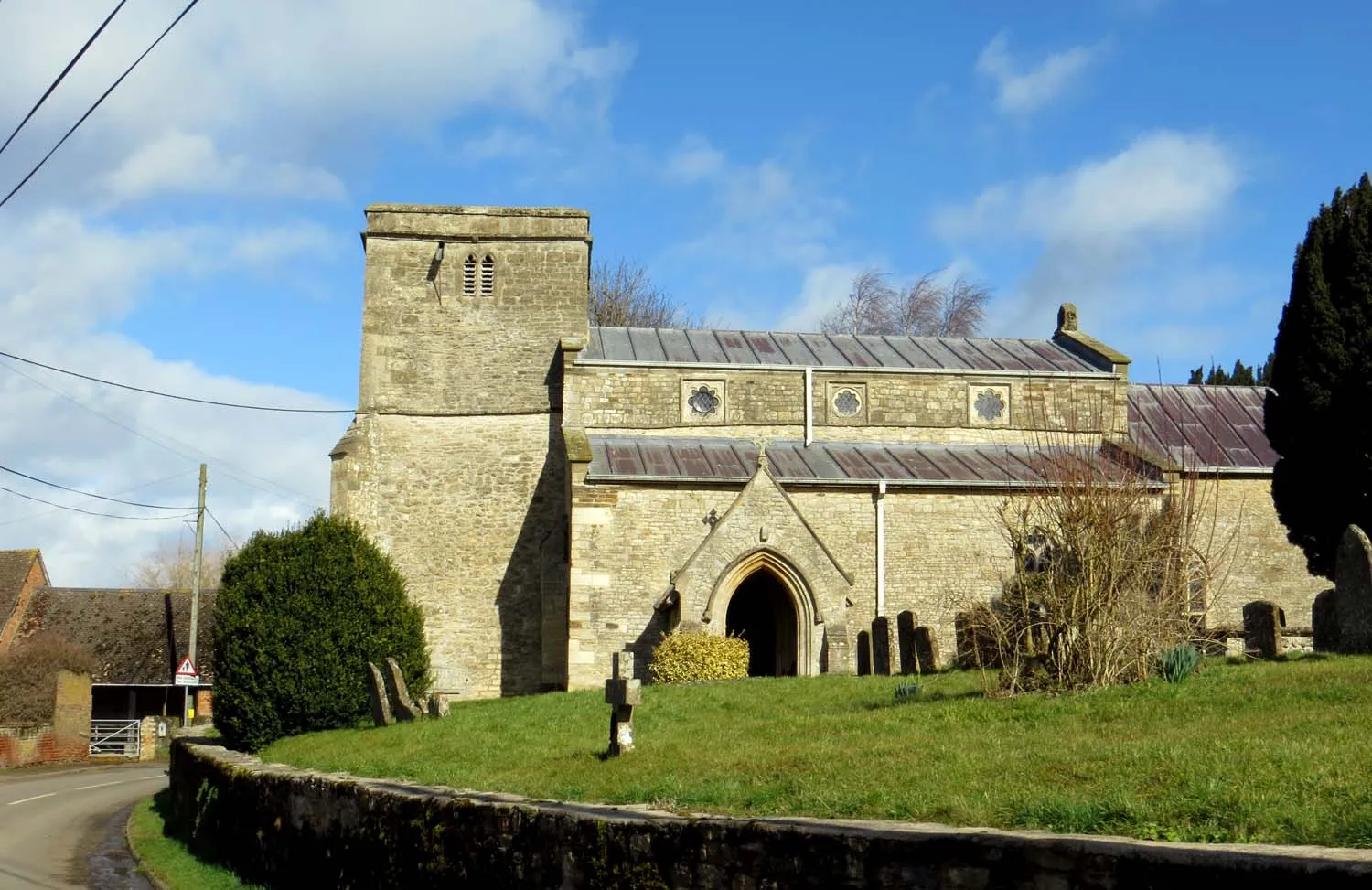 Photo showing: St John the Baptist church in Preston Bissett