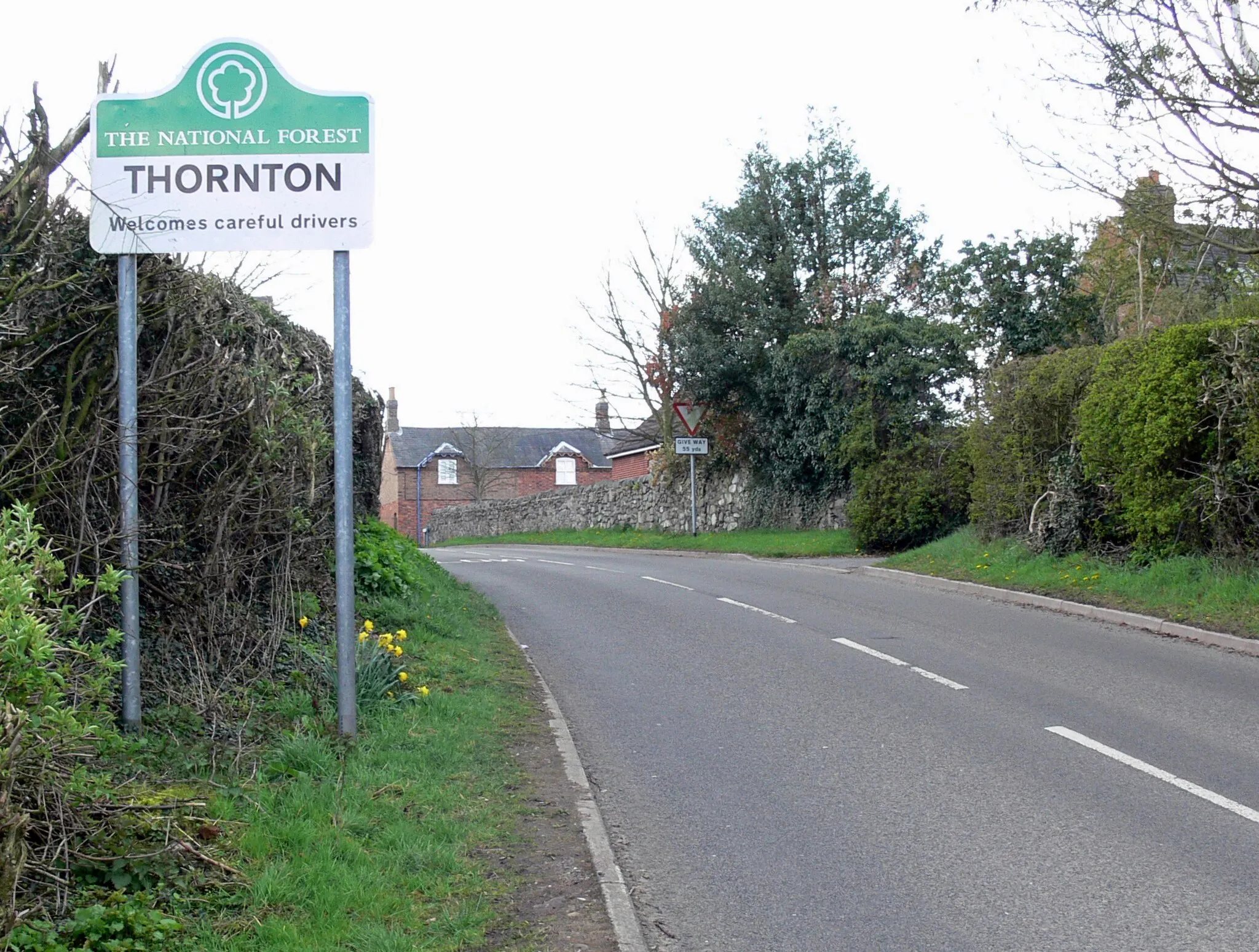 Photo showing: Markfield Lane enters Thornton