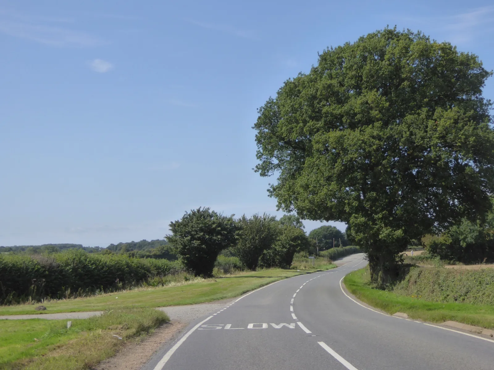 Photo showing: B4525 south of Falcutt