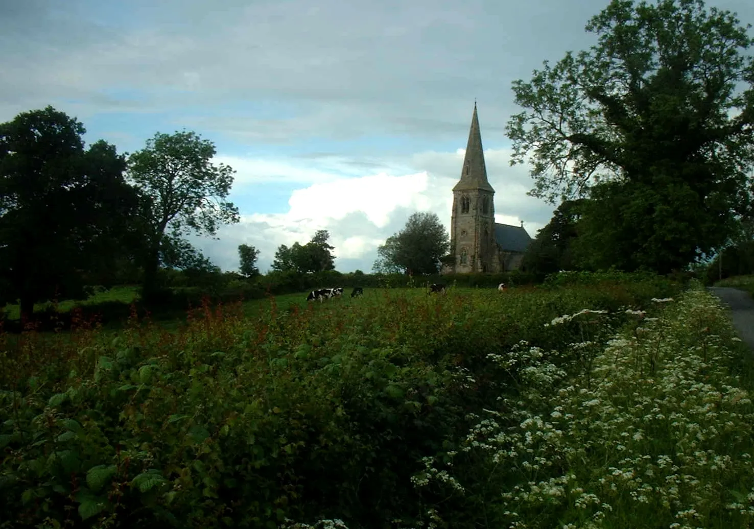 Photo showing: Sutton on the hill church in South Derbyshire UK