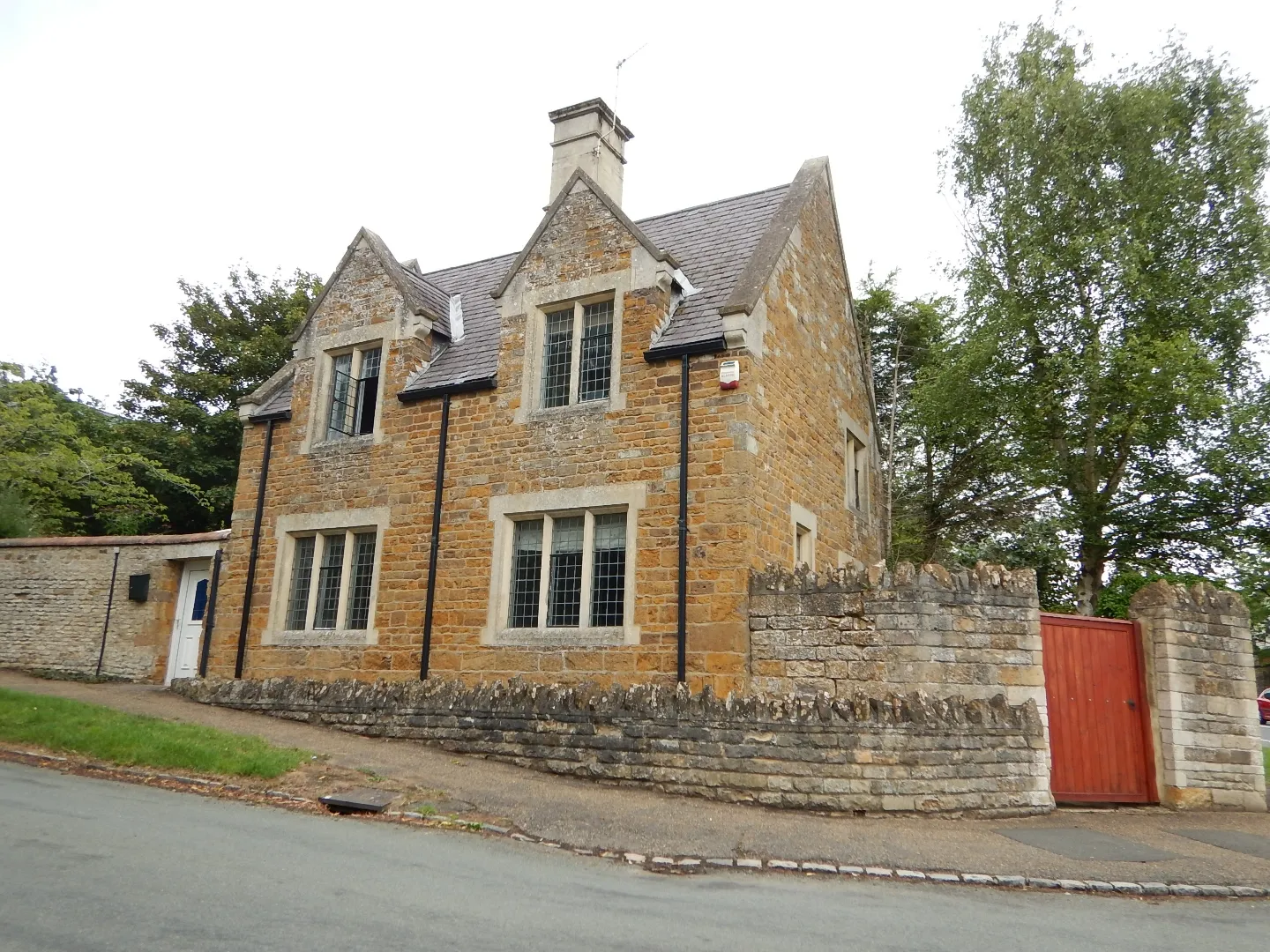 Photo showing: Great Oxendon - House on Main Street