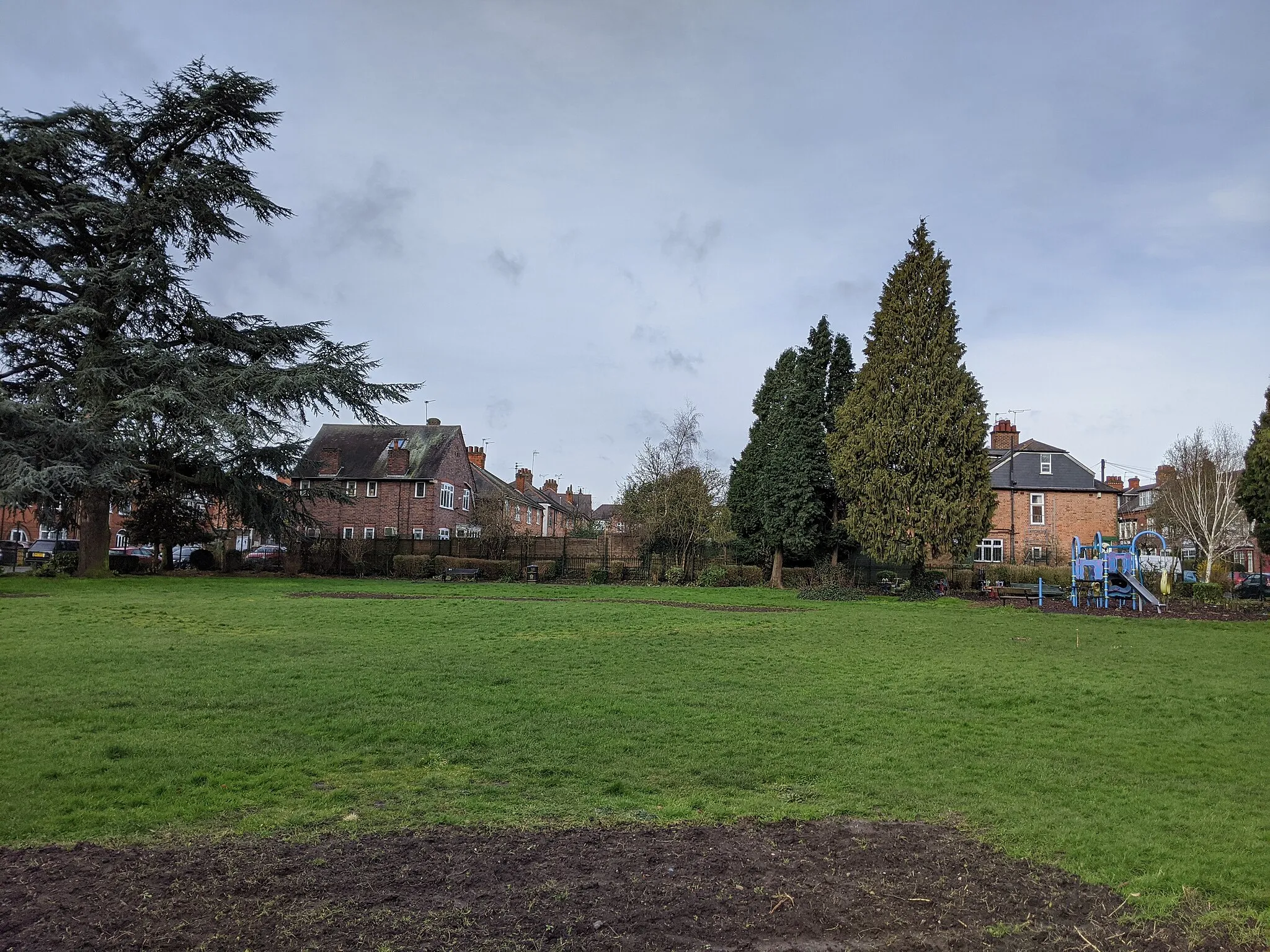 Photo showing: Westcotes Gardens, March 2020