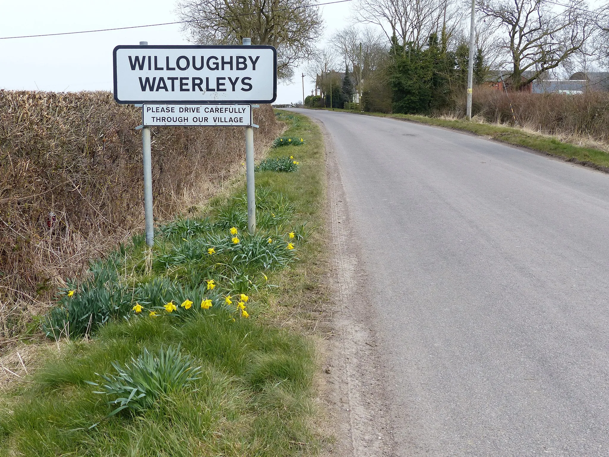 Photo showing: Welcome place name sign for Willoughby Waterleys