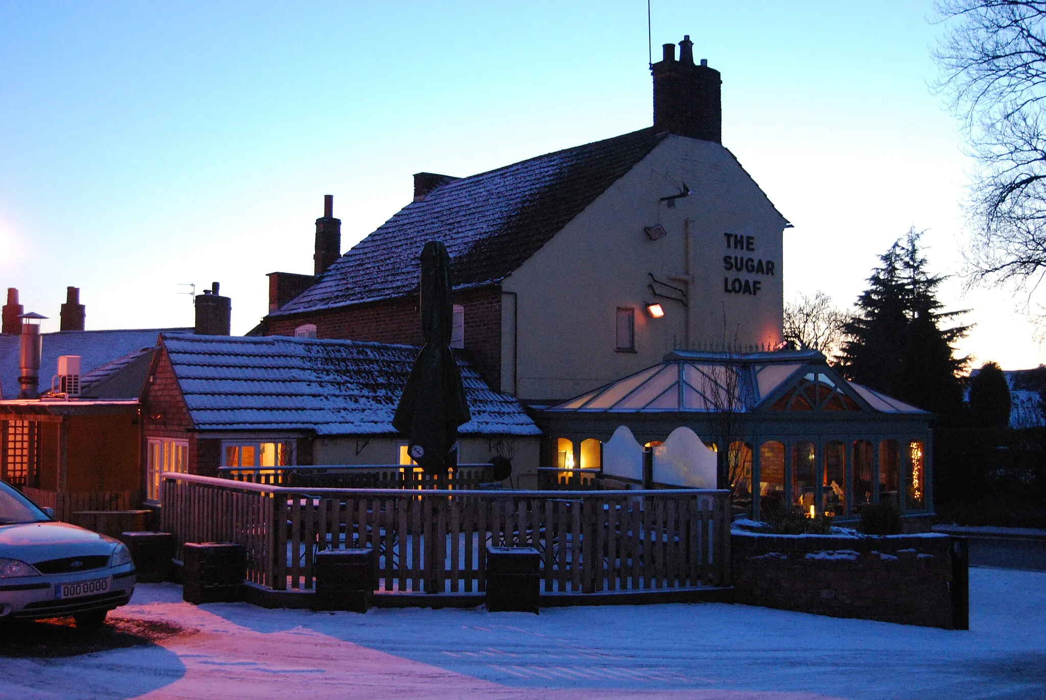 Photo showing: The Sugar Loaf pub at Ab Kettleby