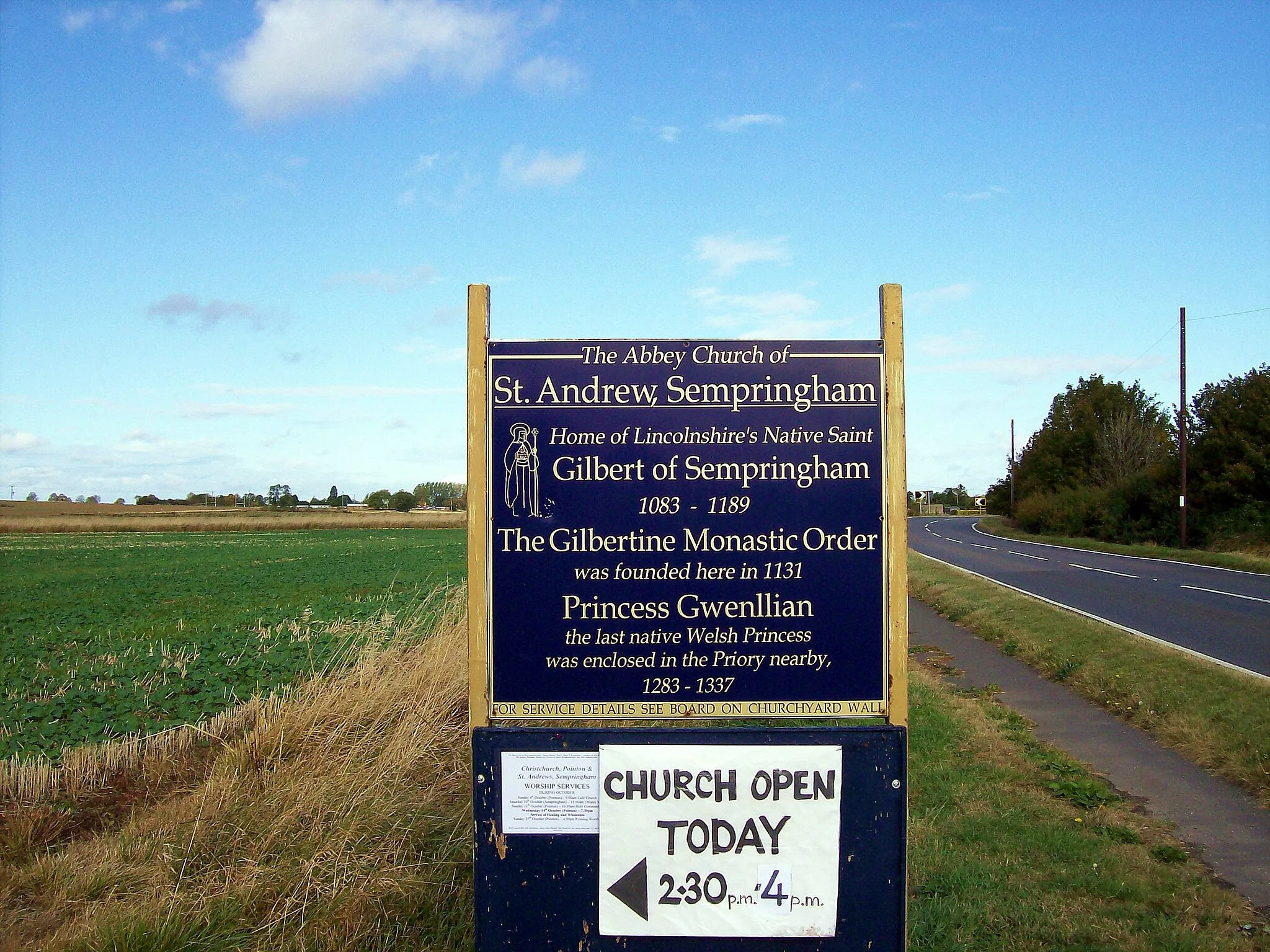 Photo showing: The road to Sempringham, near Bourne, Lincolnshire