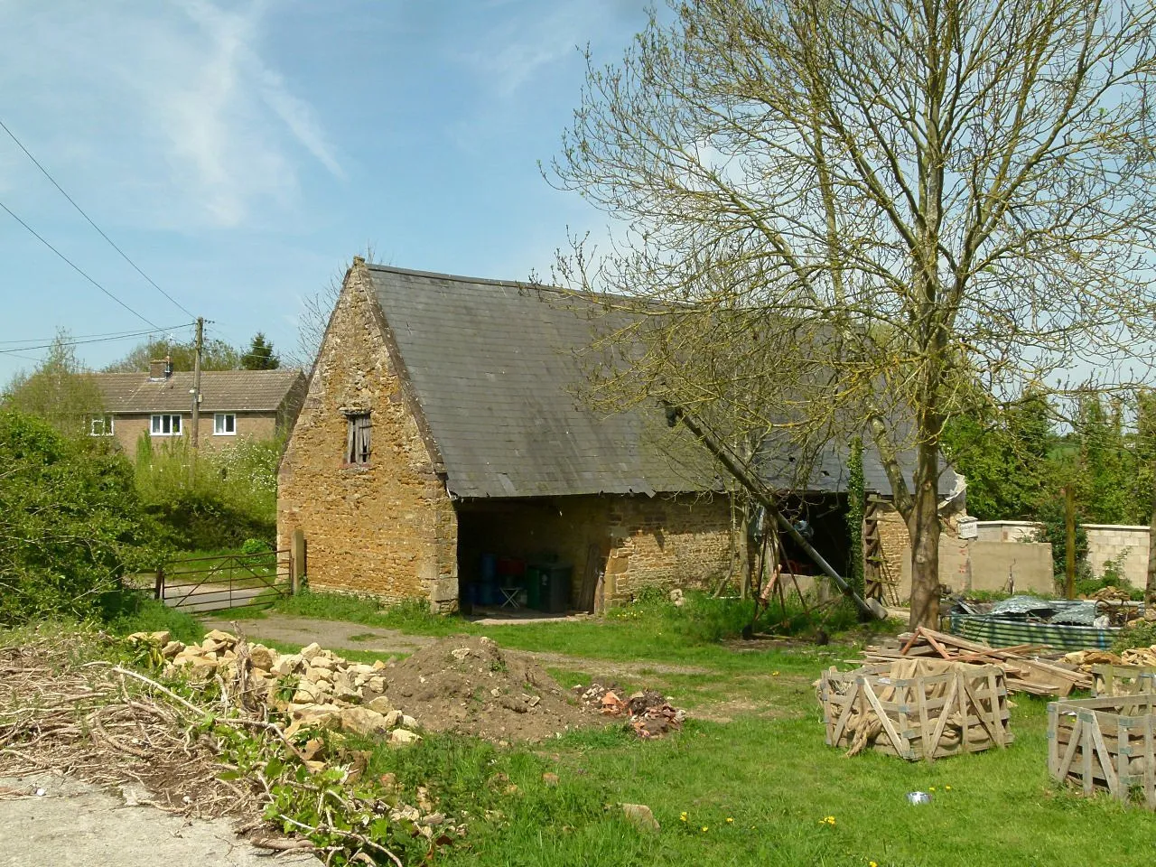 Photo showing: Barn on Top Lane, Bisbrooke