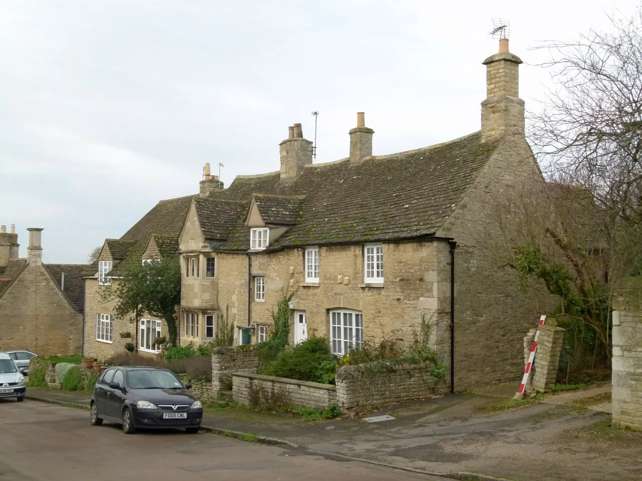 Photo showing: 18 and 20 High Street, Collyweston