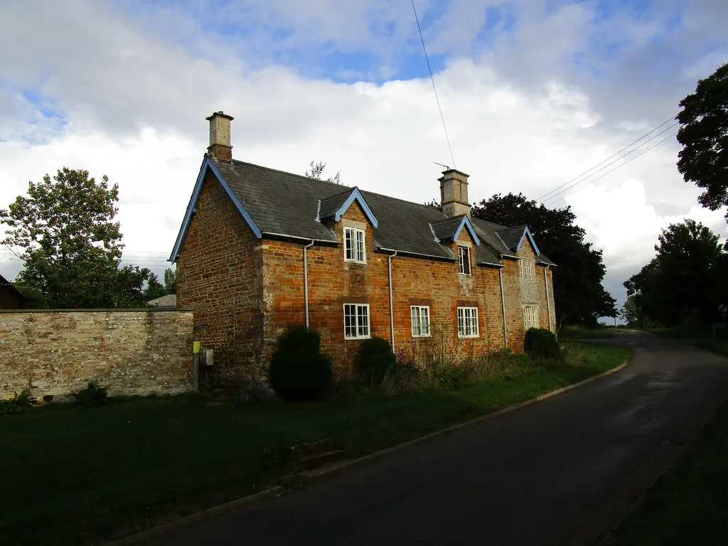 Photo showing: 6 Main Street, Ayston