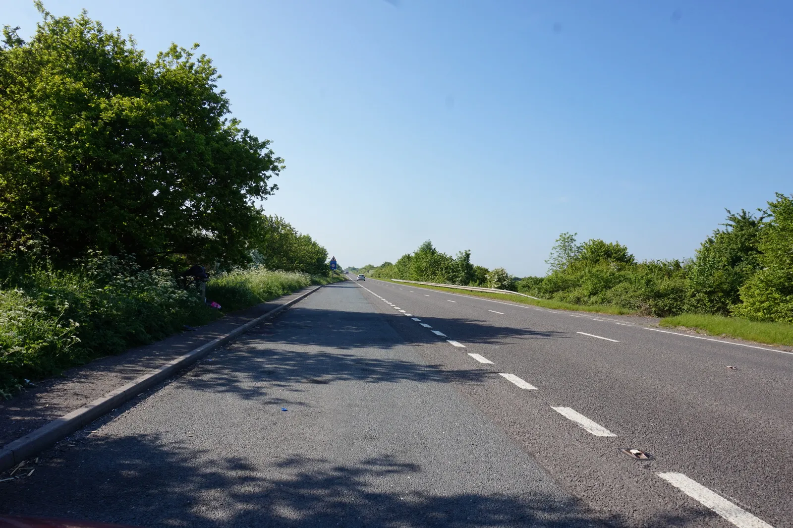 Photo showing: A15 looking South