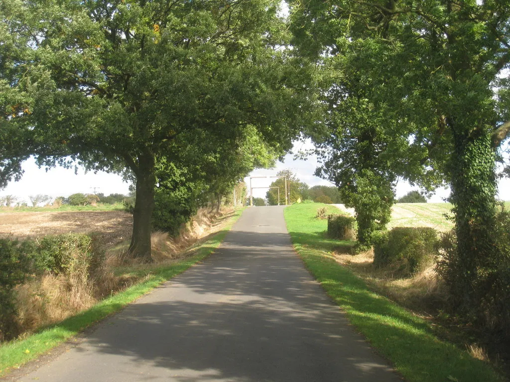 Photo showing: Barfield Lane