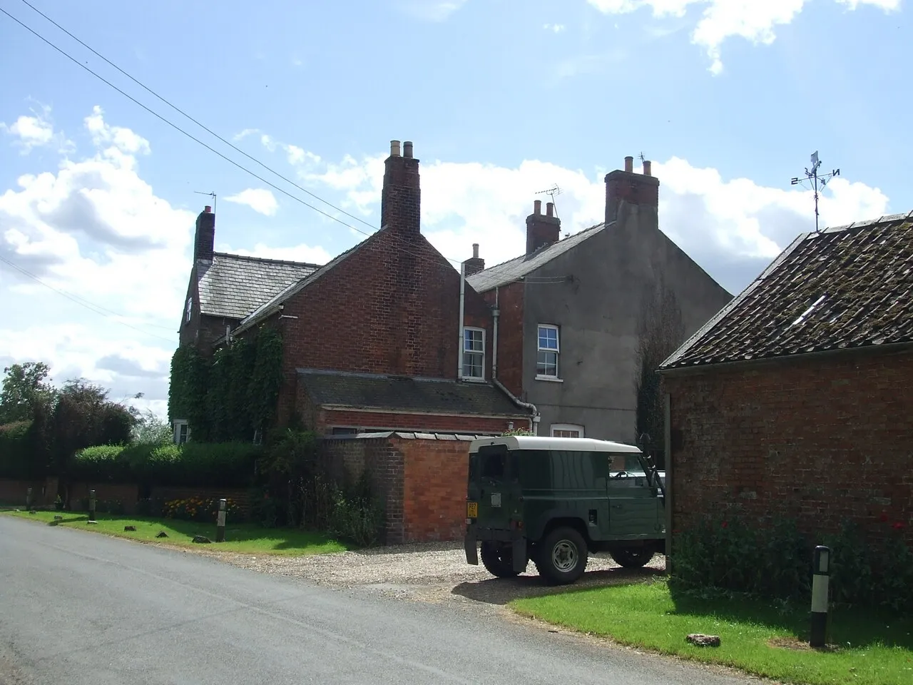 Photo showing: Manor Farmhouse, Manor Farm, Newball