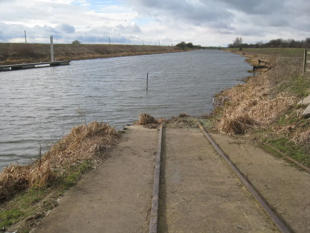 Photo showing: Boat launch at Southrey