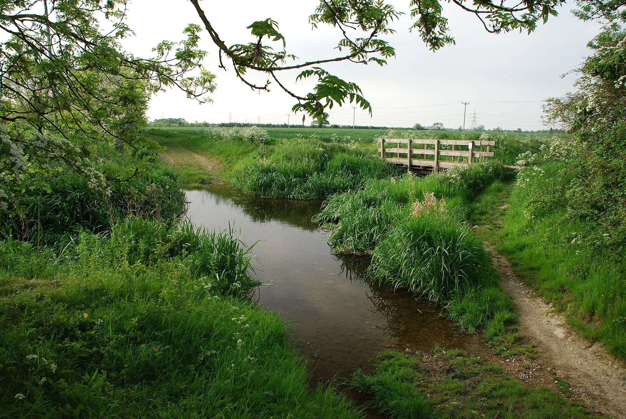Photo showing: Ford and Footbridge on the Old River Slea at Evedon