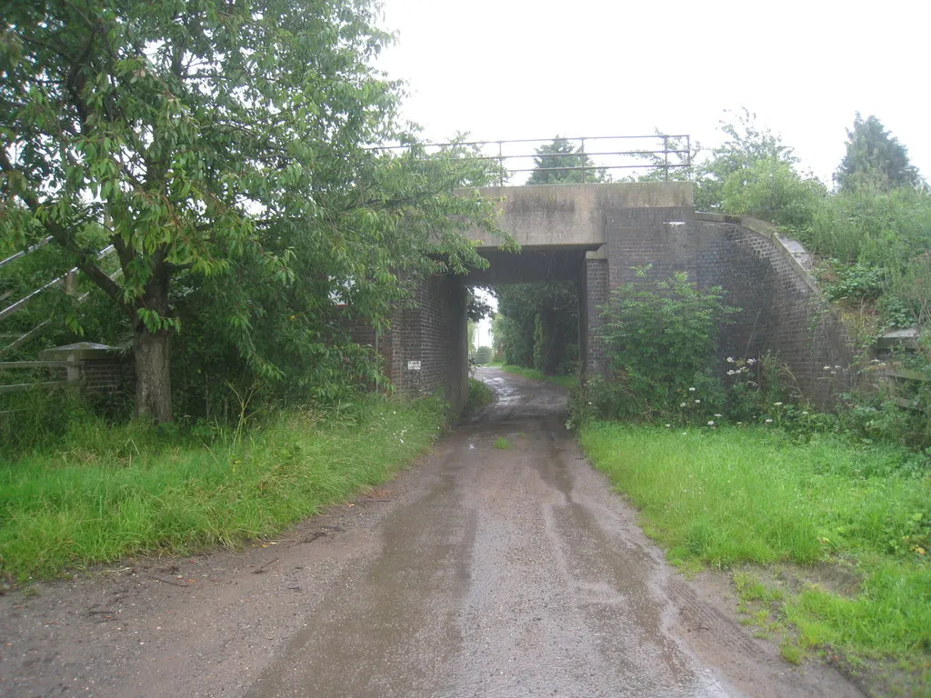 Photo showing: Clay Lane Bridge
