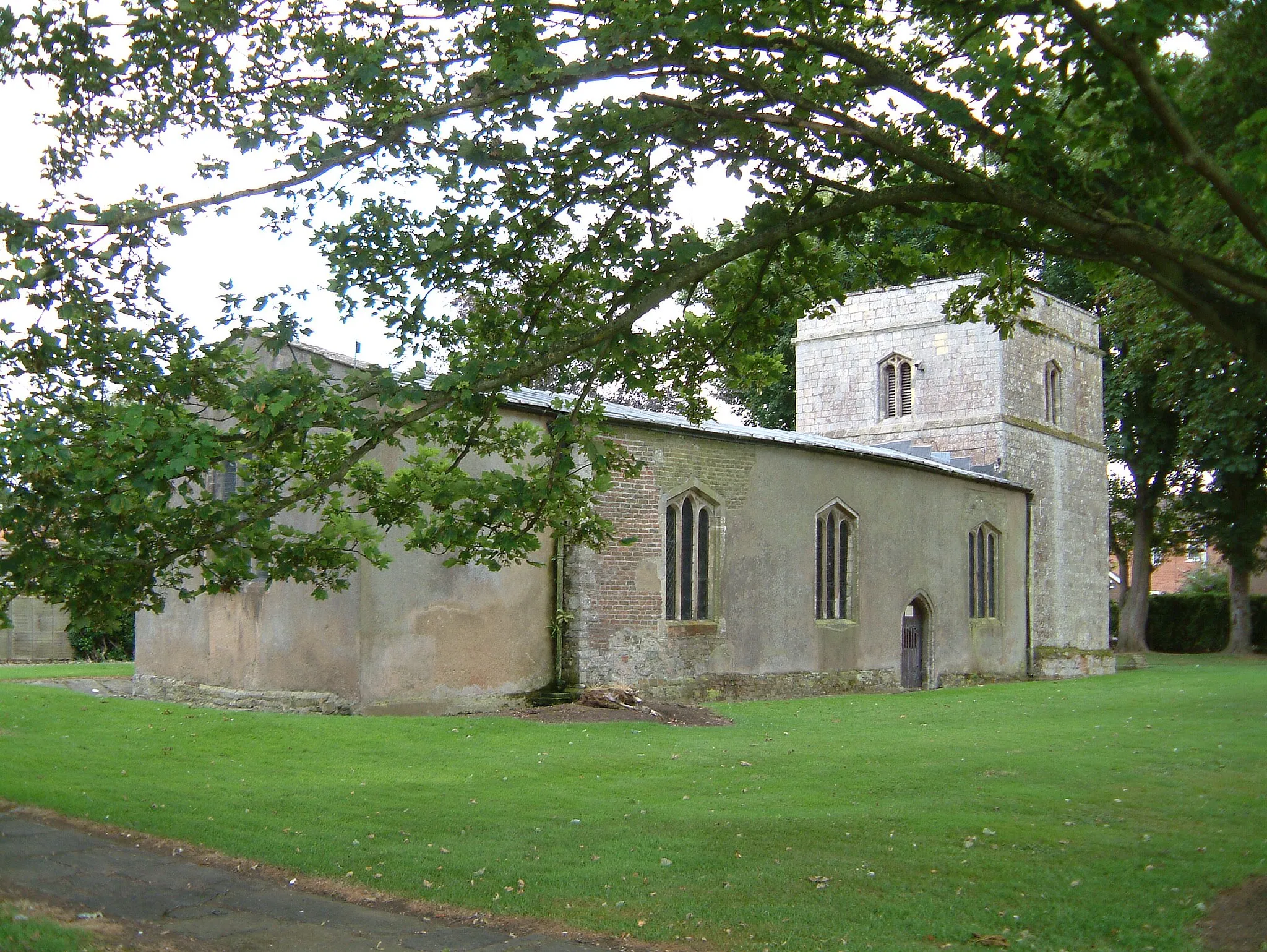 Photo showing: St Clement's parish church, Skegness, Lincolnshire, seen from the northeast