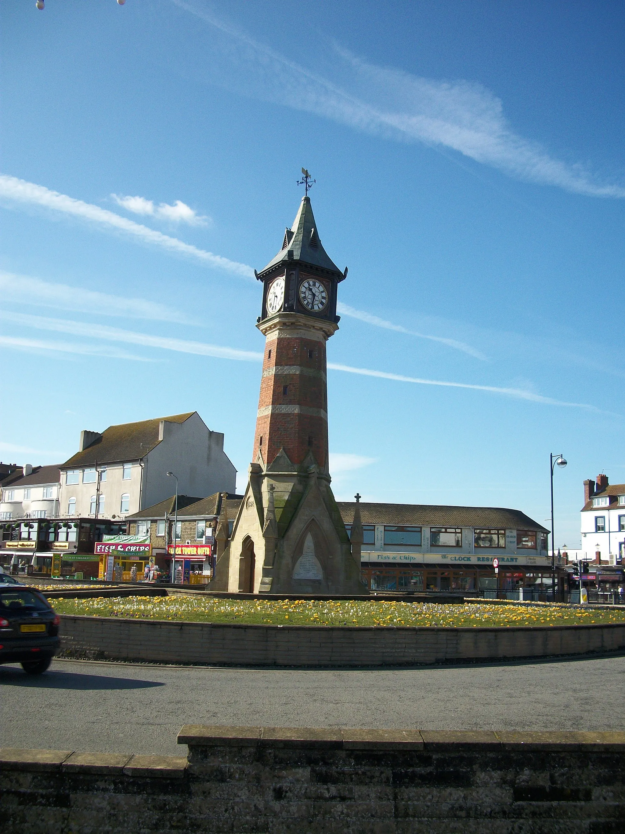 Photo showing: Skegness Clock Tower
