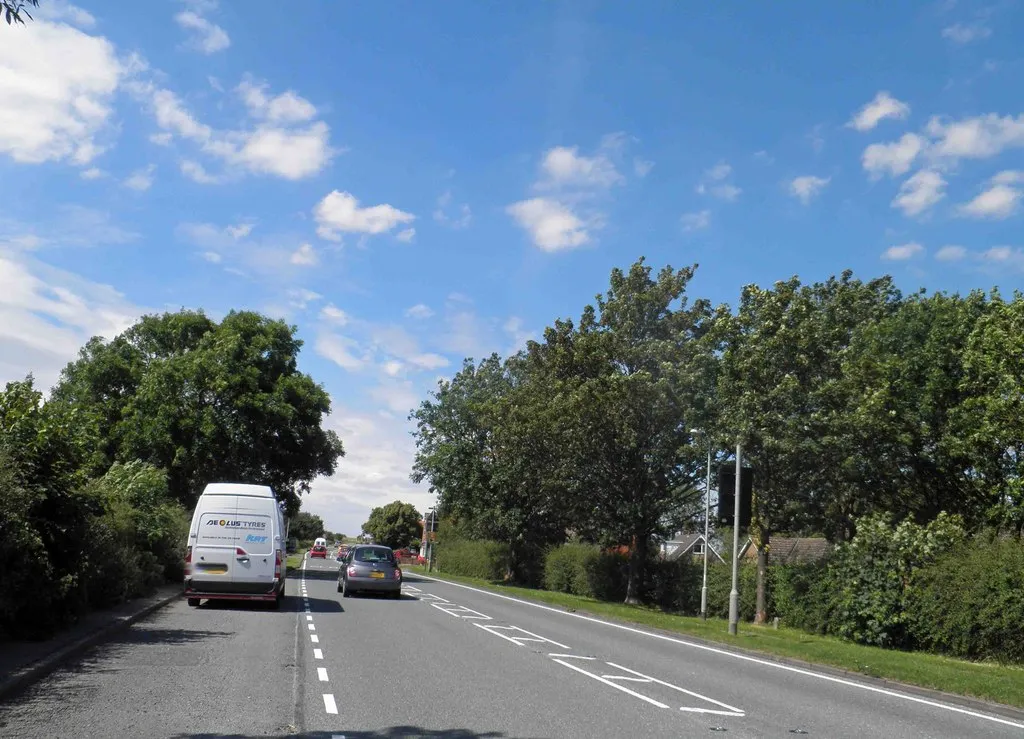 Photo showing: Lay-by on A16 Utterby