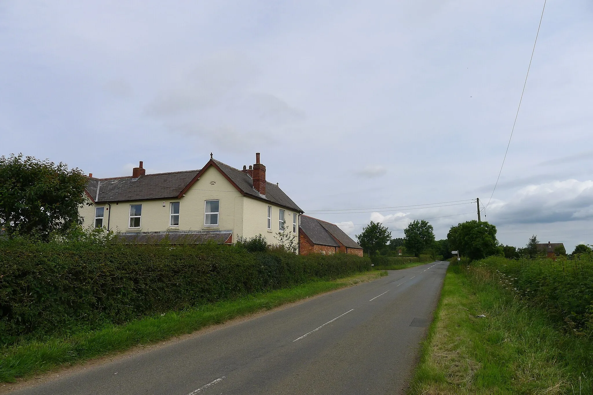 Photo showing: Approaching the Holwell Lane junction with Scalford Road