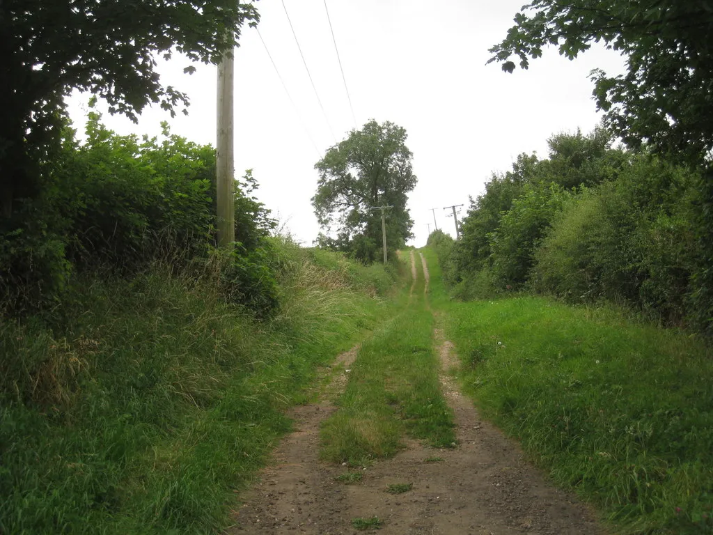 Photo showing: Bridleway to Asterby Top Farm