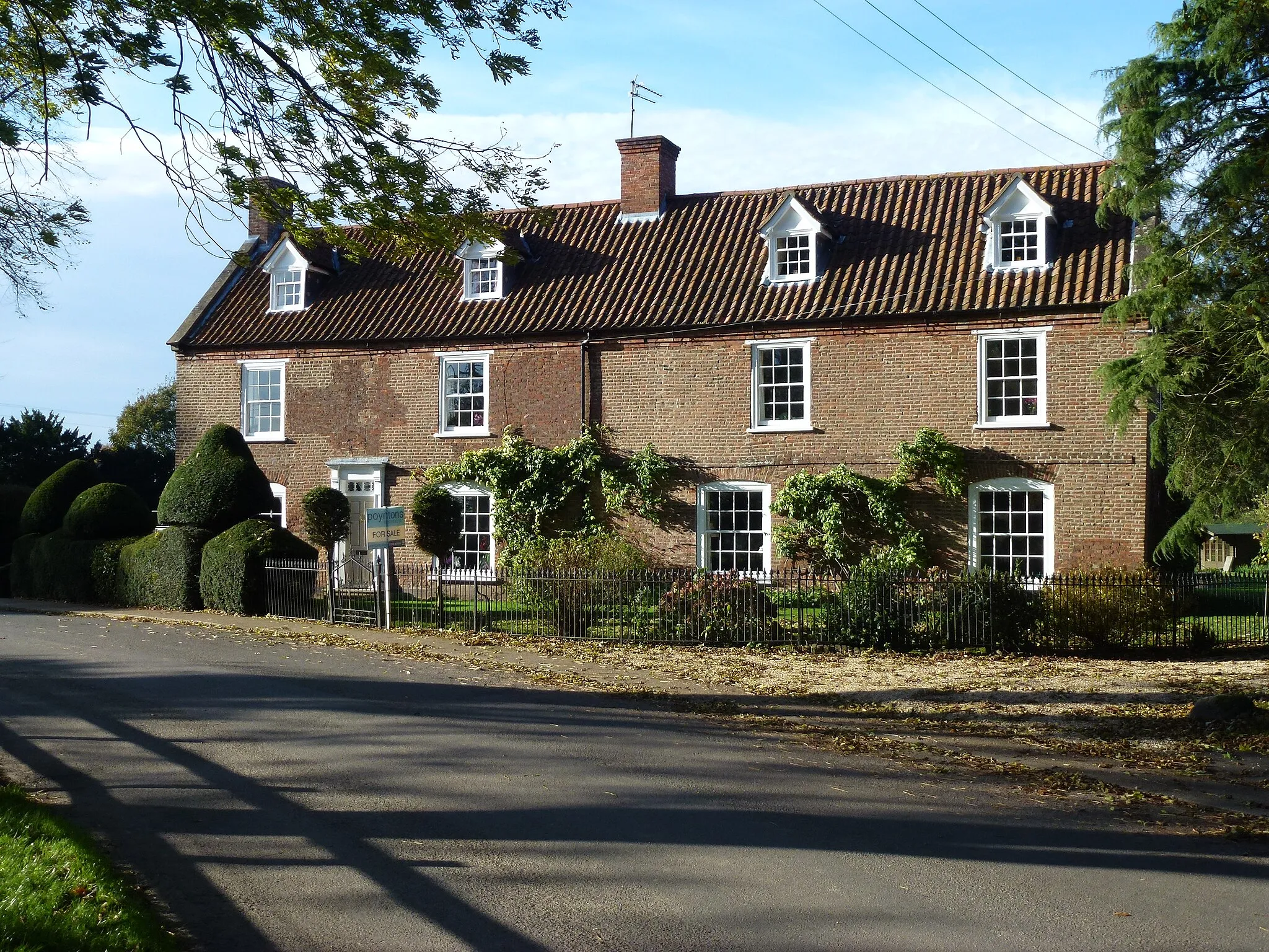 Photo showing: House for sale in Frampton, Lincolnshire