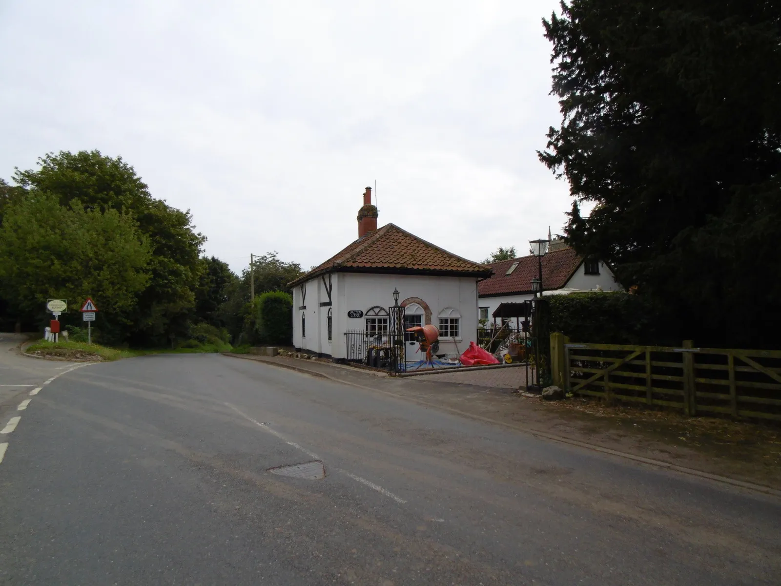 Photo showing: Houses at Halton Holegate