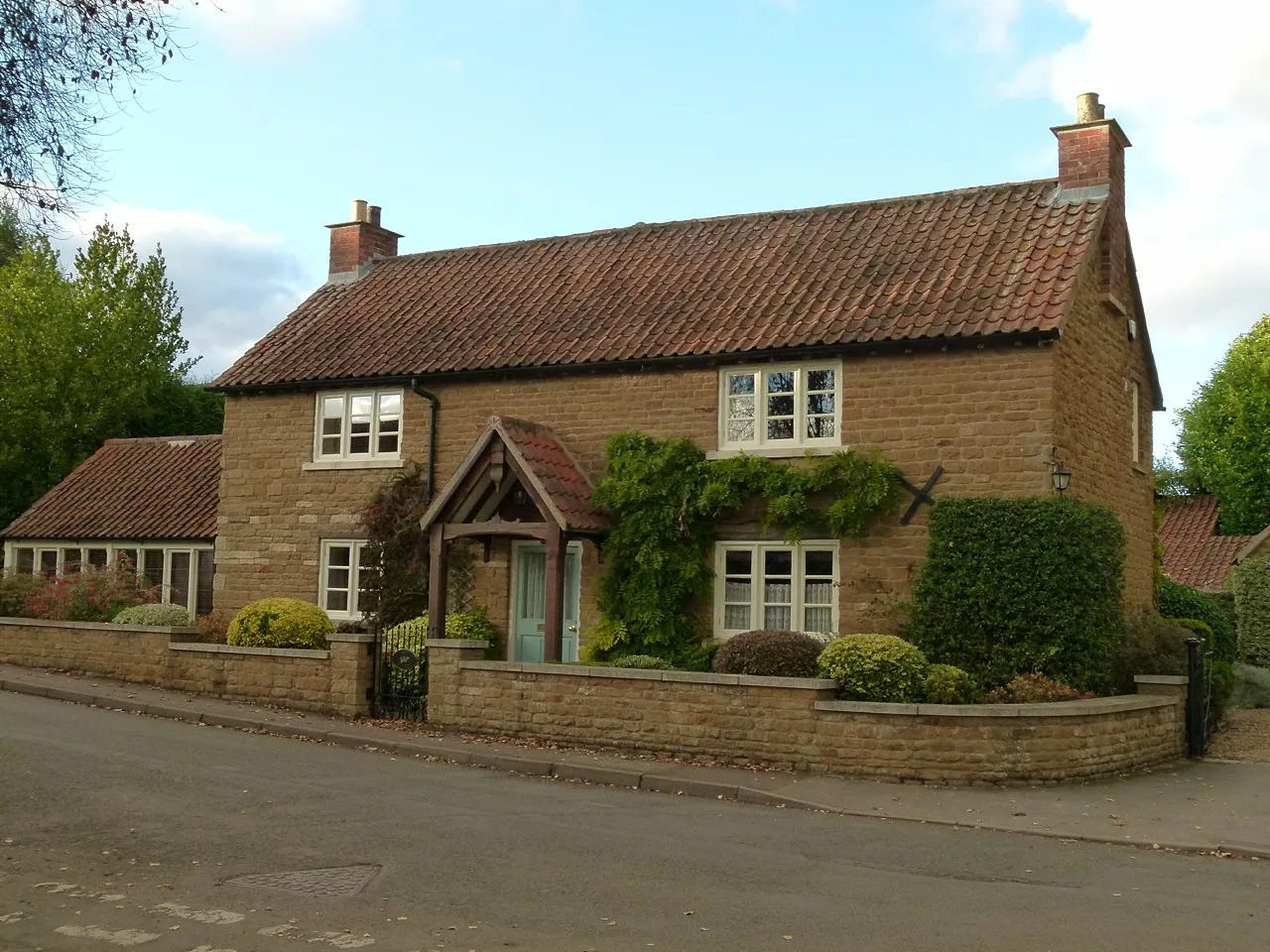 Photo showing: House on Knipston Lane, Harston