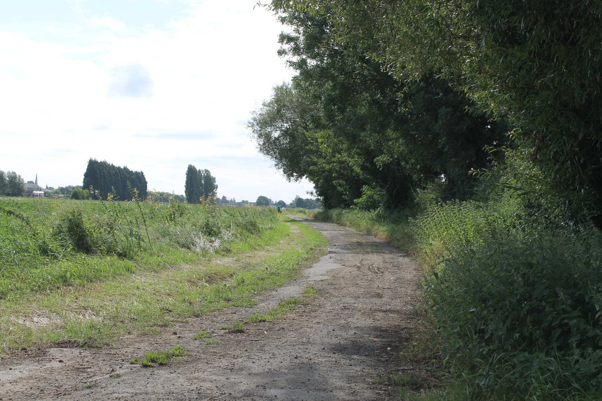 Photo showing: Dark Lane