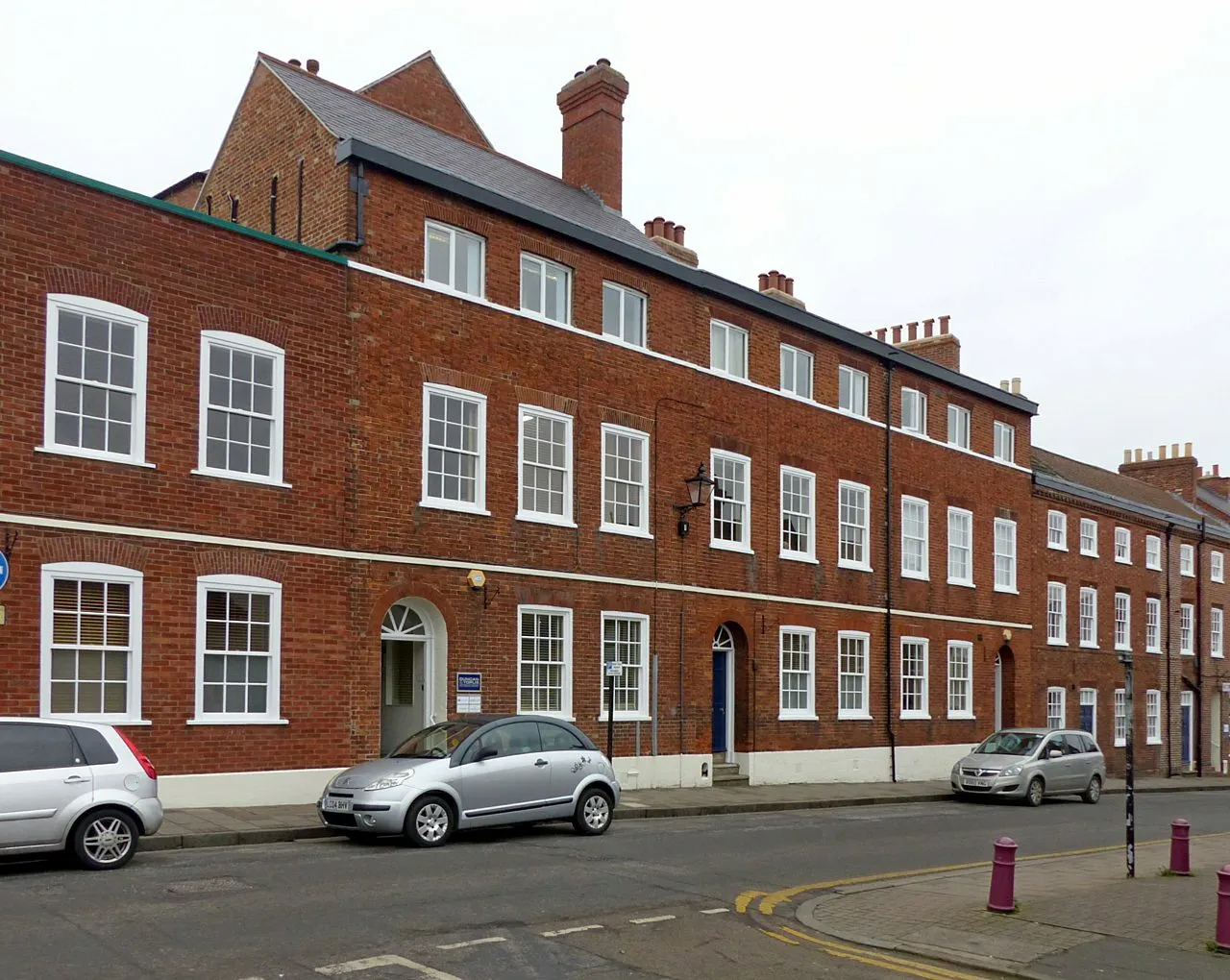 Photo showing: 3-5 Castlegate, Grantham