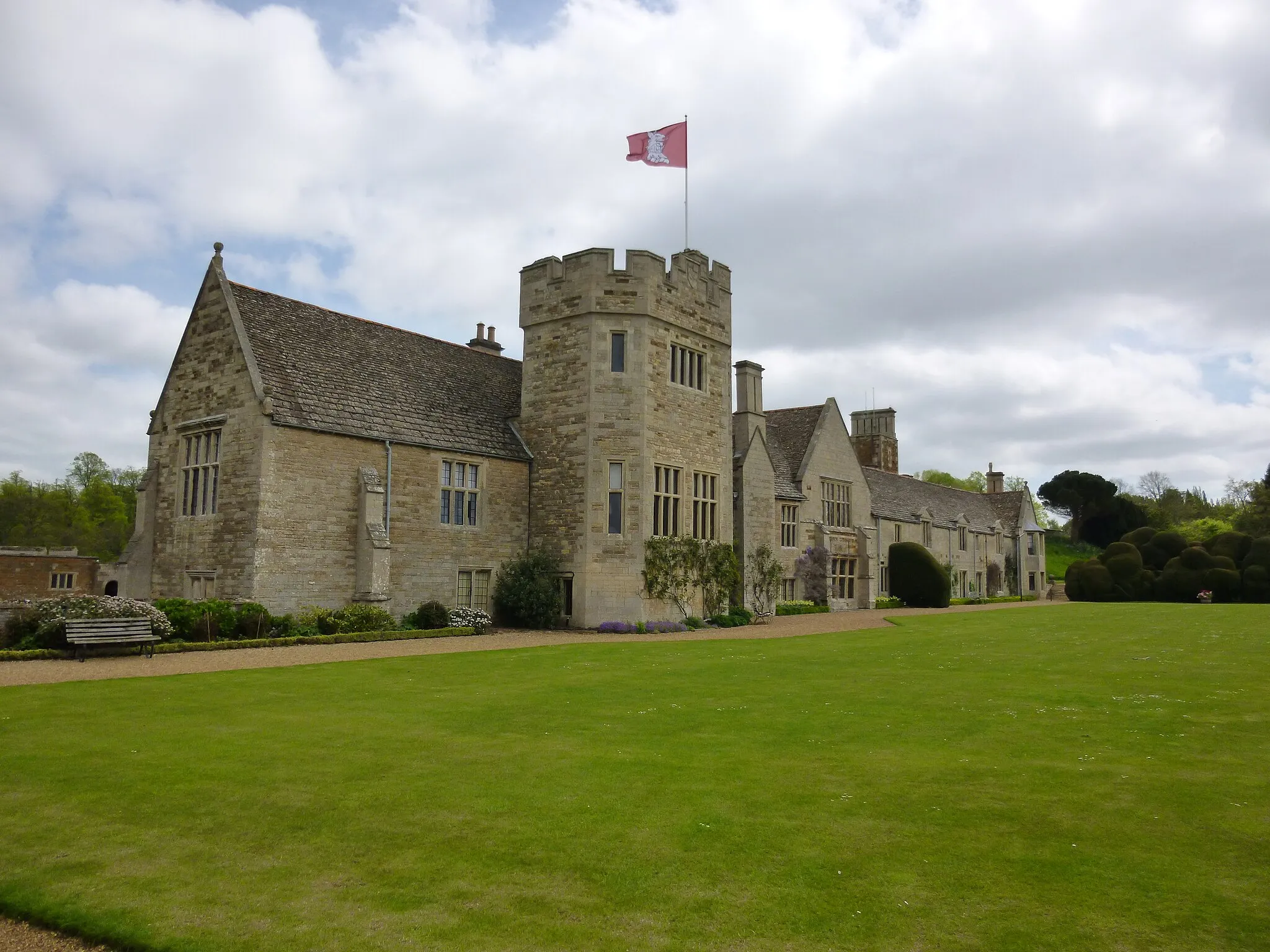 Photo showing: Flying the flag - Rockingham Castle