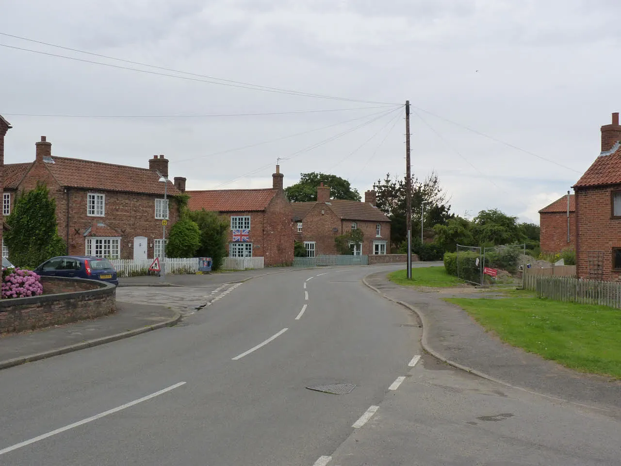 Photo showing: Low Street, Harby