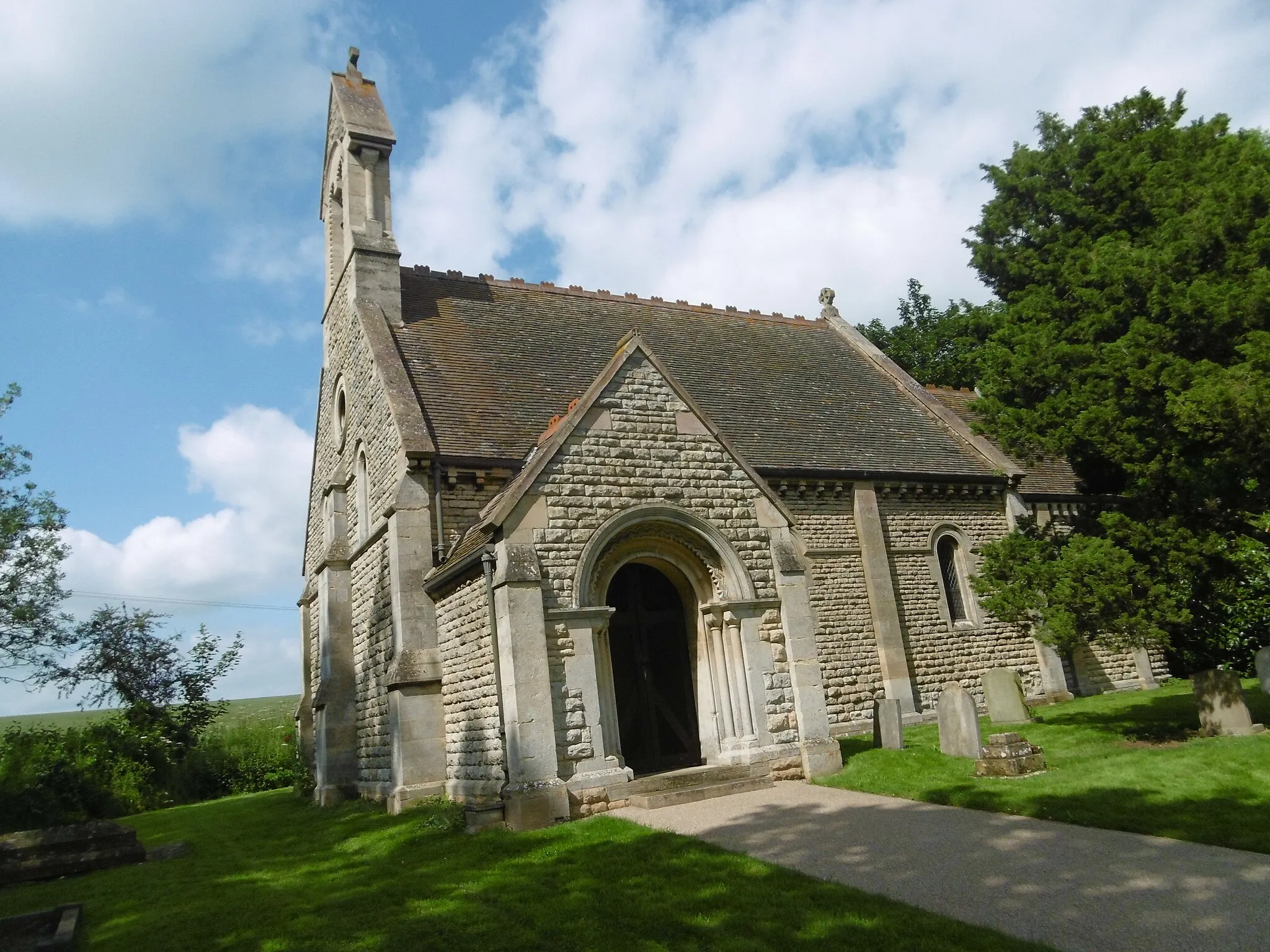 Photo showing: St Lucia's Church, Dembleby