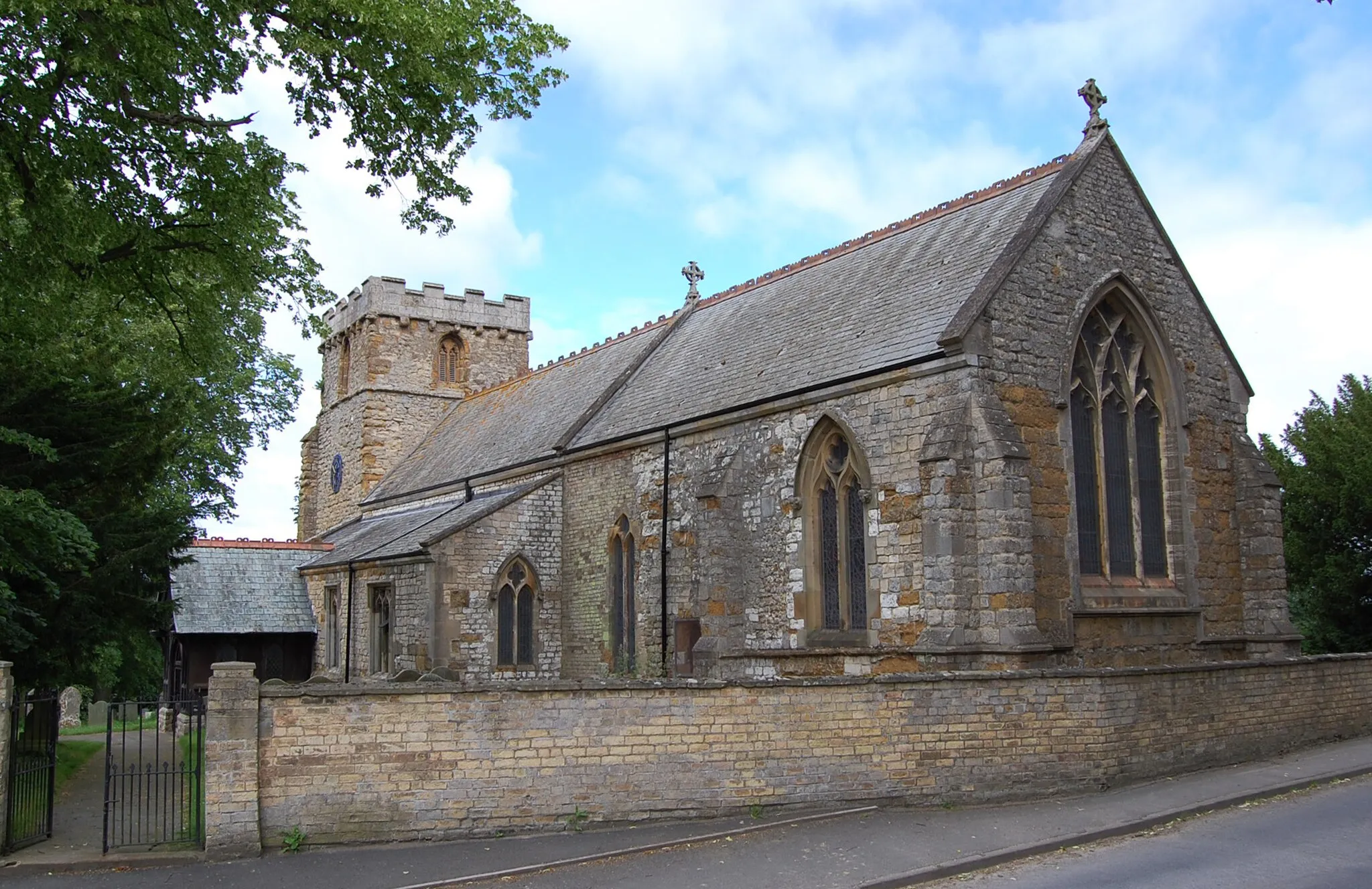 Photo showing: All Saints' church, Bigby