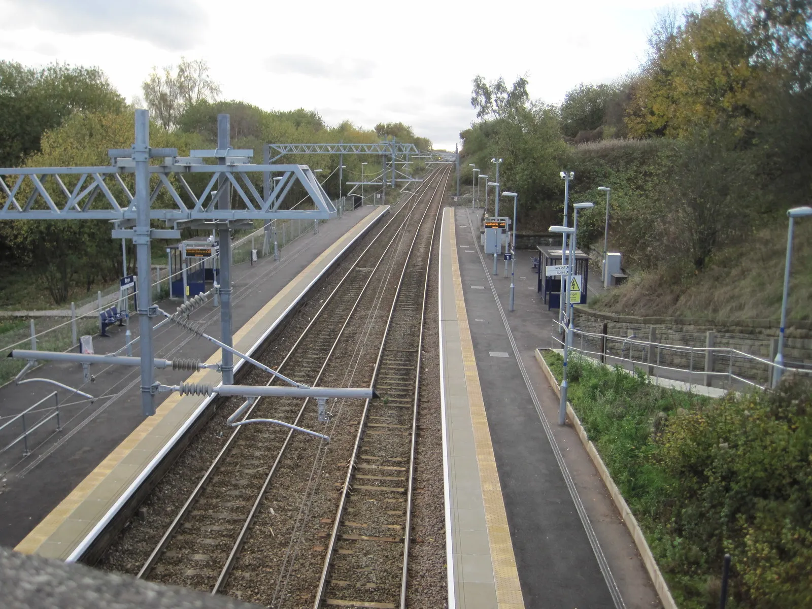 Photo showing: Bryn railway station, Wigan